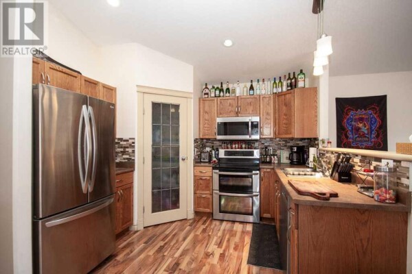 Photo 3 at 144 Pinnacle Boulevard, Grande Prairie, AB T8W2V7