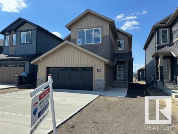 Photo 2 at 1431 ENRIGHT LD NW, Edmonton, AB T6M0Z1