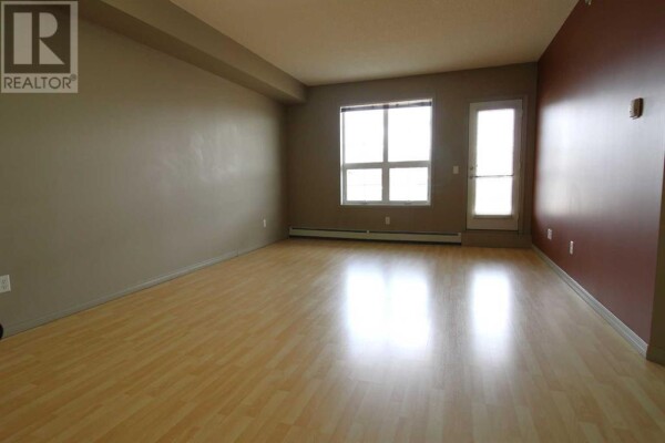 Photo 2 - Bedroom - 117, 12330 102 Street, Grande Prairie, AB T8V0N4