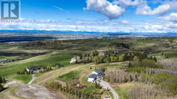 Photo 1 - Backyard - 75 Glenview Road, Rural Rocky View County, AB T4C0B8