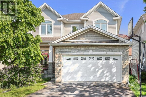 Photo 1 - FrontYard - 94 HARTSMERE DRIVE, Stittsville, ON K2S2G1