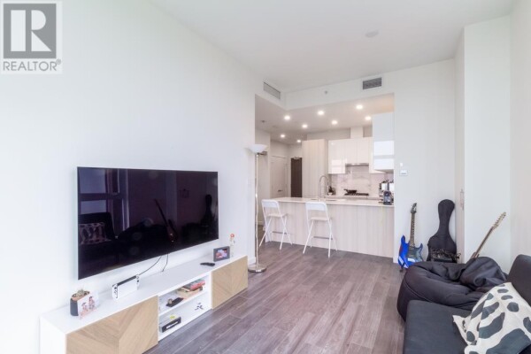 Photo 3 - LivingRoom - 2202 5311 GORING STREET, Burnaby, BC V5B0B5