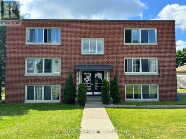 Photo 2 at 63 DONALD STREET, Belleville, ON K8P2J2