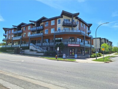 Picture of 525 Third St # 101, Nanaimo BC V9R 1W7