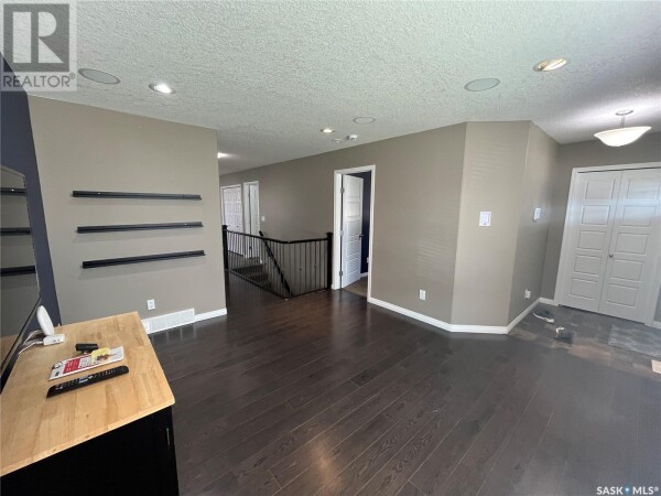 Photo 3 - LivingRoom - 170 Rajput WAY, Saskatoon, SK S7W0L5