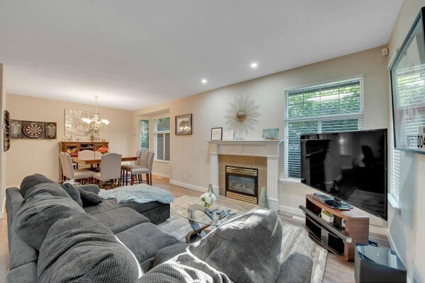 Photo 1 - LivingRoom - 23 5811 122ND STREET, Surrey, BC V3X3N5