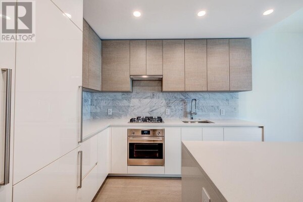 Photo 2 - Kitchen - 2907 2186 GILMORE AVENUE, Burnaby, BC V5C6A7