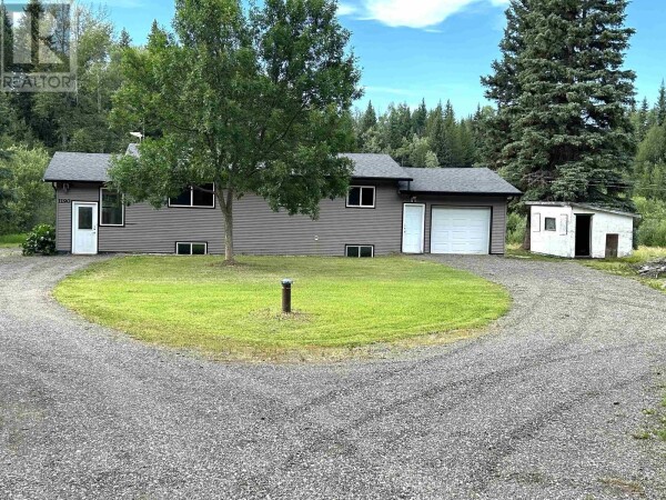 Photo 1 at 1190 GOOSE COUNTRY ROAD, Prince George, BC V2K5S6