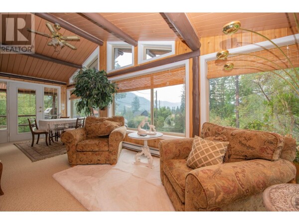 Photo 3 - LivingRoom - 346 Mabel Lake Road, Lumby, BC V0E2G5