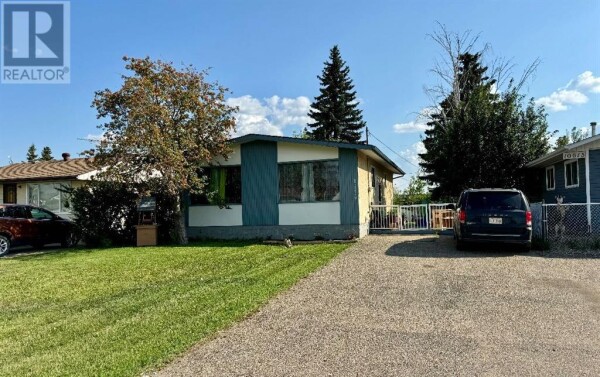 Photo 2 at 11229 107 Avenue, Fairview, AB T0H1L0