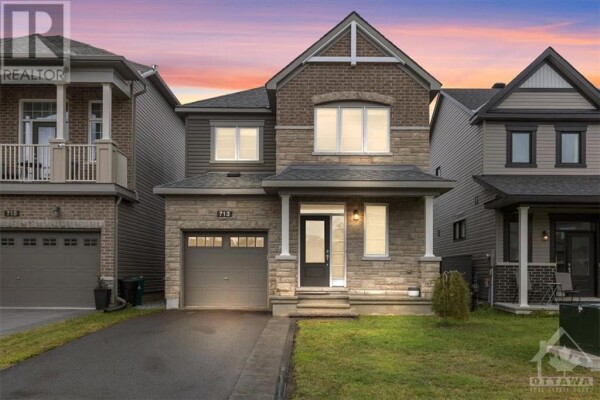 Photo 1 - FrontYard - 713 SAMANTHA EASTOP AVENUE, Stittsville, ON K2S2H8