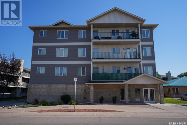 Photo 2 at 201 2930 Arens ROAD E, Regina, SK S4V1N8