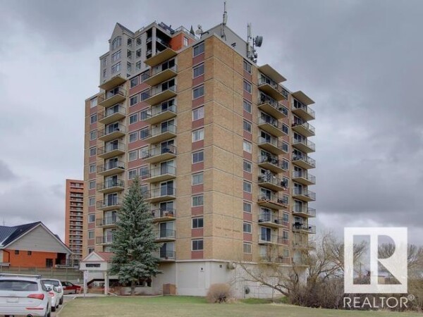 Photo 3 at #504 9028 JASPER AV NW, Edmonton, AB T5H3Y6