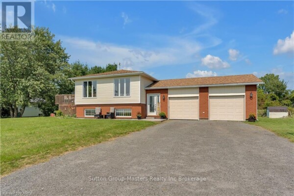 Photo 2 at 3034 RAILTON ROAD, South Frontenac (Frontenac South), ON K0H1V0