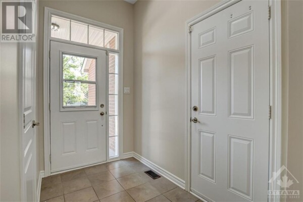 Photo 2 - Bathroom - 325 KINGBROOK DRIVE, Kanata, ON K2M0G1