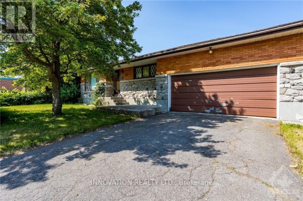 Photo 2 at 648 PARKVIEW ROAD, Ottawa, ON K1Z6E5