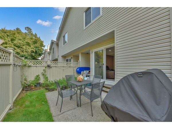 Photo 2 - Backyard - 6451 121A STREET, Surrey, BC V3W0Y4