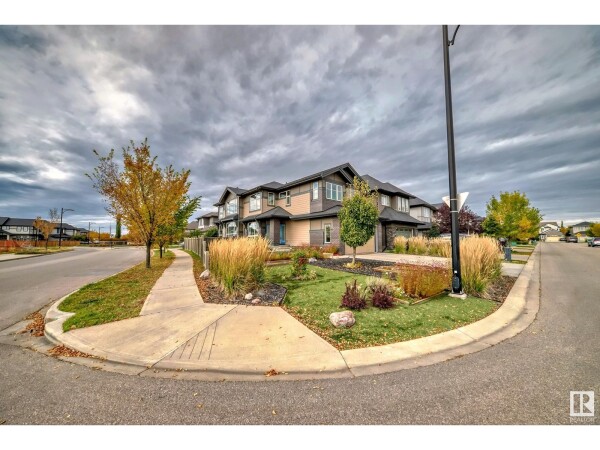 Photo 3 at 3104 ALLAN LANDING LD SW, Edmonton, AB T6W2R7