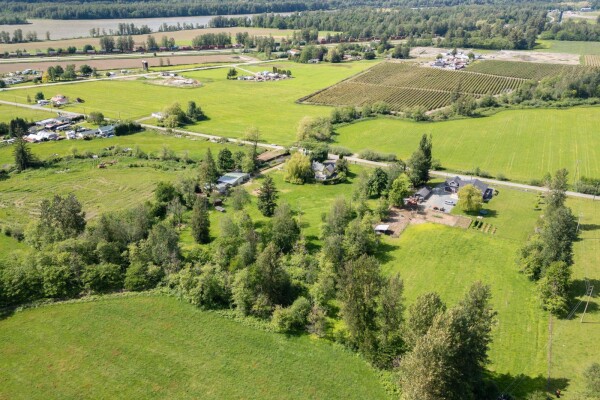 Photo 3 - Backyard - 58608 MCKAY ROAD, Hope, BC V0X1L2