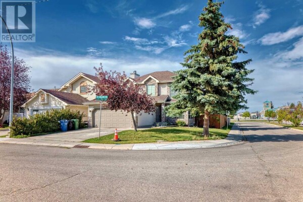 Photo 1 at 105 Coral Sands Terrace NE, Calgary, AB T3J3J4