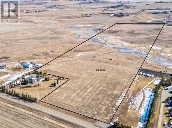 Photo 3 at 80 Street W, Rural Foothills County, AB T1S0S5