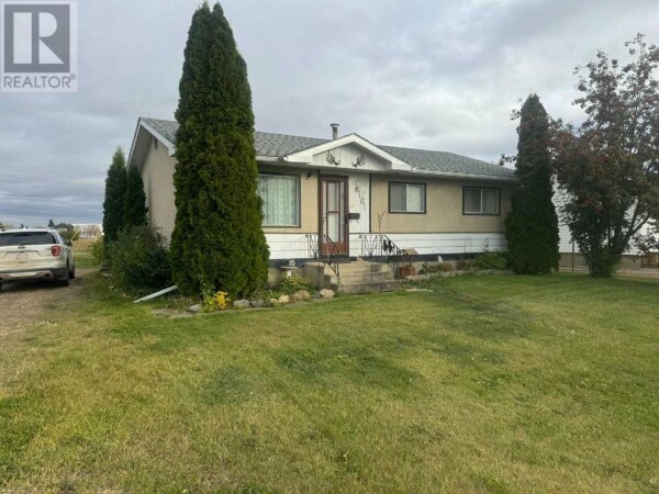 Photo 1 - Backyard - 4912 52 Street, Grimshaw, AB T0H1W0