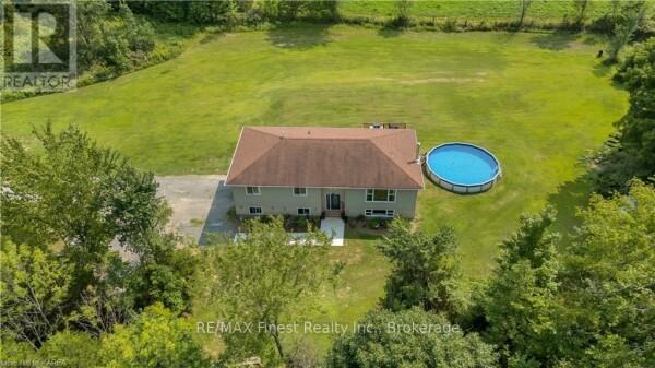 Photo 1 - Backyard - 5844 WILMER ROAD, South Frontenac (Frontenac South), ON K0H2L0