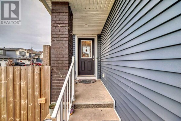 Photo 3 at 48 Savanna Grove NE, Calgary, AB T3J0V6