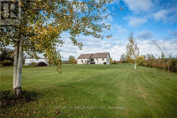 Photo 3 - Backyard - 19300 GORE ROAD, South Glengarry, ON K0C2E0