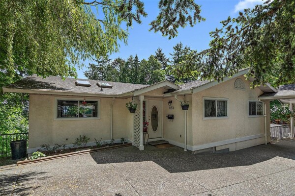 Photo 3 at 5159 Beckton Rd, Saanich BC V8Y 2C2, Saanich, BC V8Y 2C2