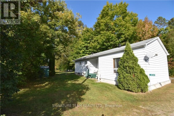 Photo 3 at 39287 COMBERMERE ROAD, Madawaska Valley (570 Madawaska Valley), ON K0J1L0