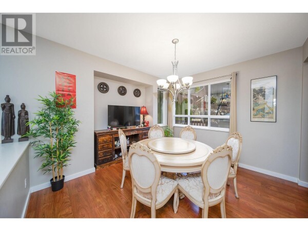 Photo 2 - DiningRoom - 18 BIRCHWOOD CRESCENT, Port Moody, BC V3H5H7