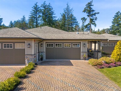 Picture of 3650 Citadel Pl # 7, Colwood BC V9C 0A4