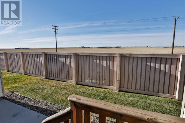 Photo 3 - Backyard - 1, 1212 Keystone Road W, Lethbridge, AB T1J4B7