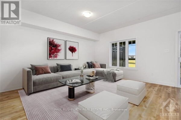 Photo 3 - LivingRoom - 208 310 MONTEE OUTAOUAIS STREET, Clarence Rockland, ON K4K1G2