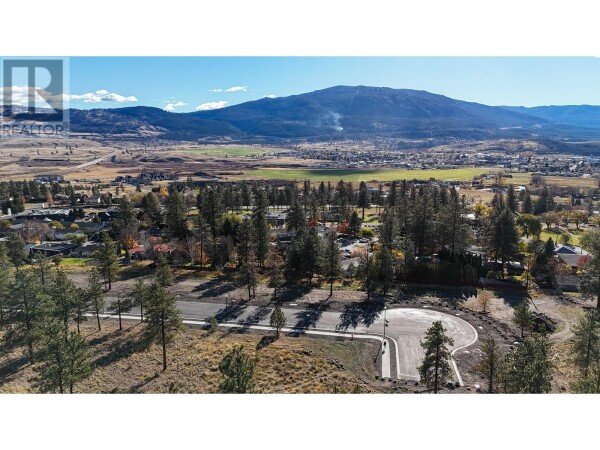 Photo 1 at 1652 NICHOLSON Avenue, Merritt, BC V1K1L7