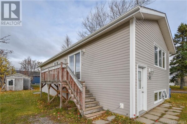 Photo 2 - Backyard - 373 rue Coughlan Street, Tracadie, NB E1X1B3