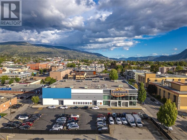 Photo 3 at 250 Winnipeg Street, Penticton, BC V2A5M3