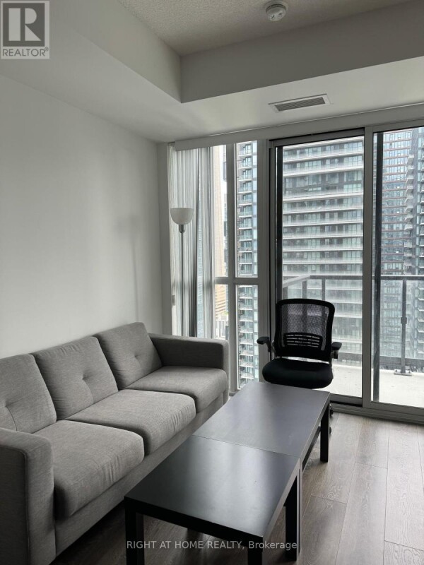 Photo 3 at 3415 87 PETER STREET, Toronto (Waterfront Communities), ON M5V0P1