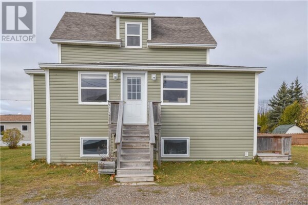 Photo 2 at 375 rue Coughlan Street, Tracadie, NB E1X1B3