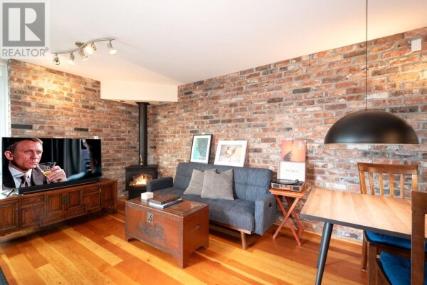 Photo 1 - LivingRoom - 407 2515 ONTARIO STREET, Vancouver, BC V5T4V4