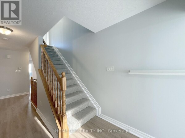 Photo 2 - Closet - 334 FOXRIDGE WAY, Ottawa, ON K2J0V7