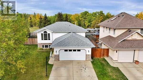 Photo 1 at 72 Perry Drive, Sylvan Lake, AB T4S1K4