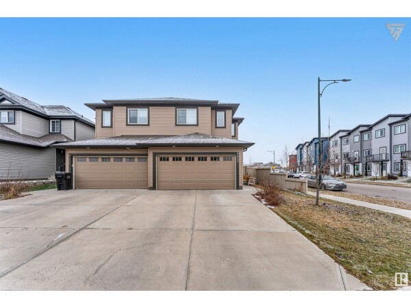 Photo 1 at 4403 5 ST NW, Edmonton, AB T6T0Z9