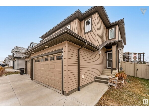 Photo 3 at 4403 5 ST NW, Edmonton, AB T6T0Z9