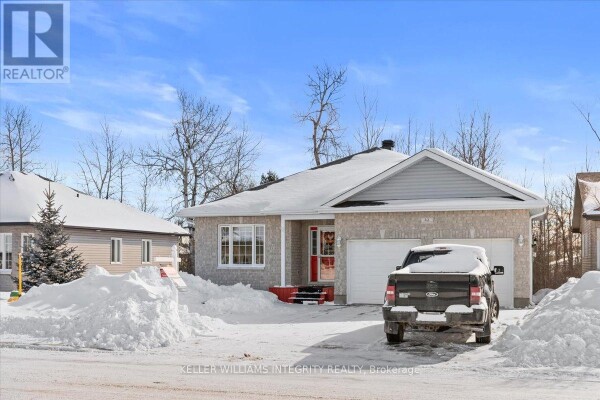 Photo 2 at 42 CODE CRESCENT, Smiths Falls, ON K7A0A9