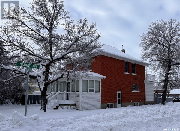 Photo 1 at 402 Pangman STREET, Outlook, SK S0L2N0