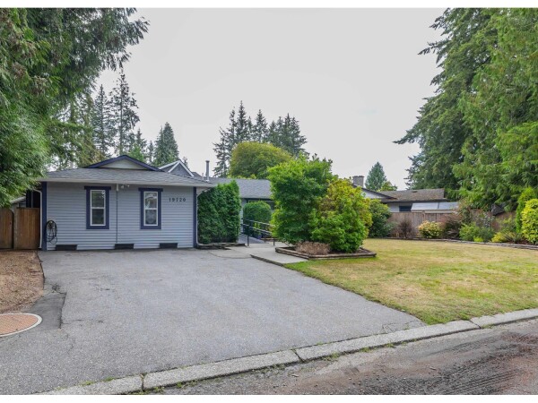 Photo 1 - FrontYard - 19720 46A AVENUE, Langley, BC V3A5G4