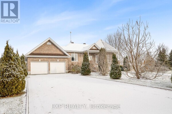 Photo 1 - FrontYard - 106 LADOUCEUR STREET S, Champlain, ON K0B1J0