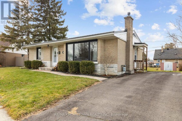 Photo 1 at 50 BISLEY CRESCENT, Brockville, ON K6V2T8